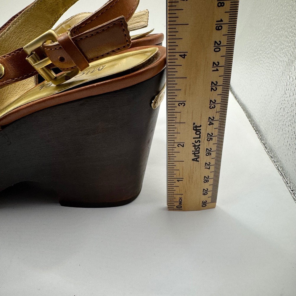 Michael Kors Tan Leather Platform Wedge Sandals Brown Studded Slingback 7.5M - Picture 5 of 7